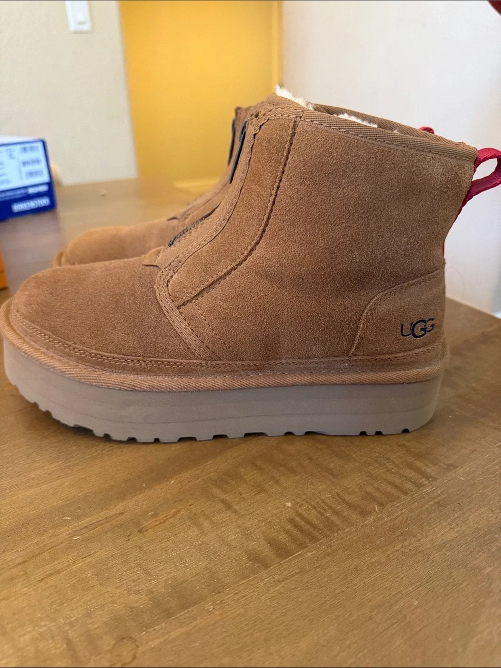 UGG womens u.s 8 Brown Suede Platform Ankle Boots